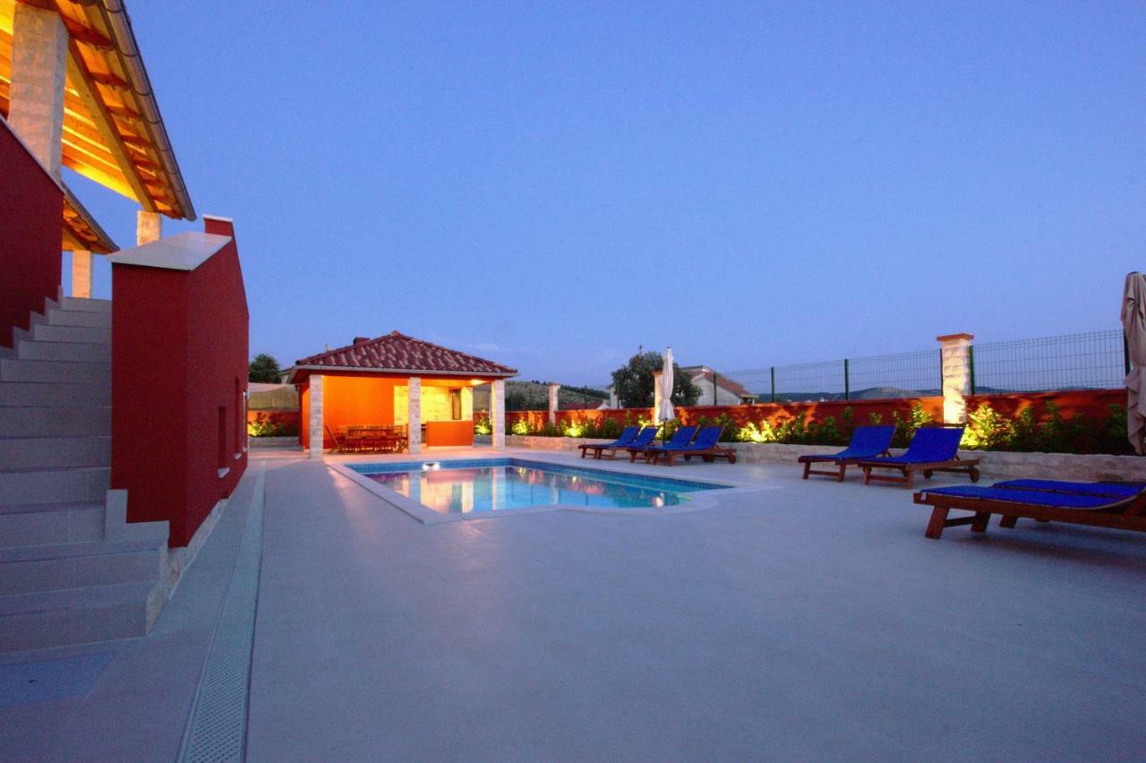 Villa Red Sky Zaboric Exterior photo